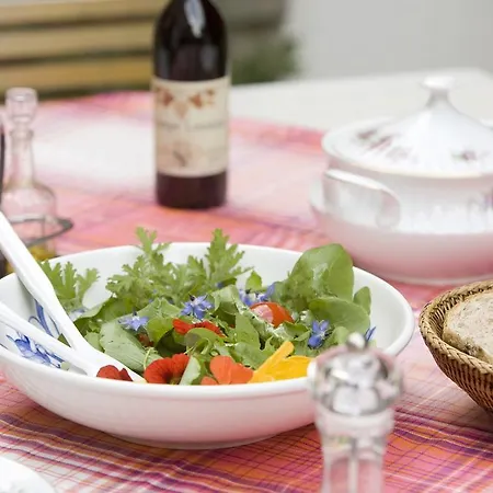 Het Loonderhof Bed & Breakfast 2*